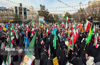  قیام باشکوه قمی‌ها در چهل‌وهفتمین سالگرد پیروزی انقلاب اسلامی