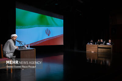  کارگاه ایده‌ها و تجربه‌های حلقه‌های میانی