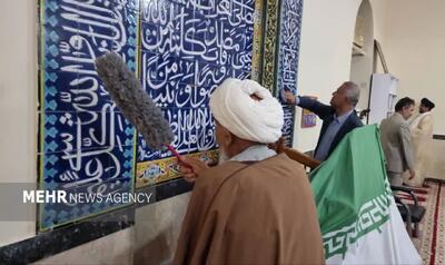  آئین غبارروبی مساجد در گناوه برگزار شد