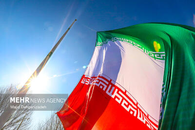  راهپیمایی ۲۲ بهمن در مشهد؛ پایتخت معنوی ایران آغاز شد