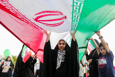  ایرانِ تسلیم‌ناپذیر؛ ۲۲ بهمن نماد ایستادگی یک ملت