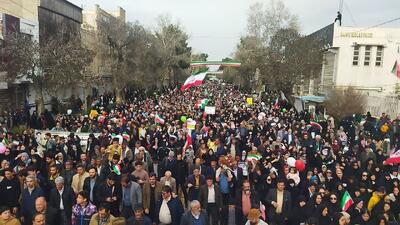  حماسه آفرینی مردم نیشابور در راهیپمایی ۲۲ بهمن