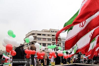  ۲۲ بهمن؛ آغاز شکل‌گیری هویتی جدید با استقلال از نظام سلطه