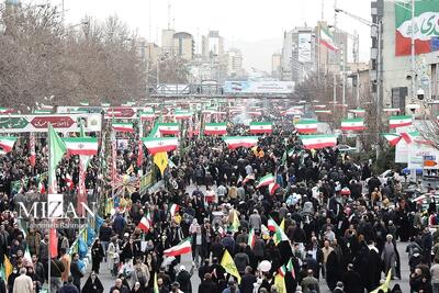  از رنگ اتحاد تا بوی همدلی؛ ۲۲ بهمن امسال، تجلی اتحاد ملت زیر پرچم مقدس جمهوری اسلامی