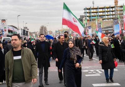  مردم در ۲۲ بهمن‌ بصیرت و یکپارچگی ملی را به نمایش گذاشتند