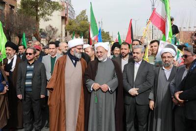  رئیس‌کل دادگستری استان سمنان: راهپیمایی ۲۲ بهمن امسال نماد انسجام ملی و یأس‌آفرینی برای دشمنان آمریکایی - صهیونیستی شد