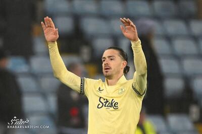  جریمه سنگین ستاره لیگ برتری به دلیل عبور از چراغ قرمز - پارس فوتبال