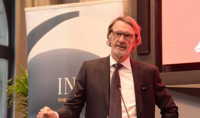  رتکلیف: بریتانیا در محاصره مهاجران است؛ کشور به مدل منچستریونایتدِ من نیاز دارد - پارس فوتبال