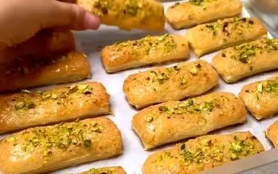  طرز تهیه شیرینی نارگیلی با خمیر هزارلا؛ ترد، خوش‌عطر و مجلسی