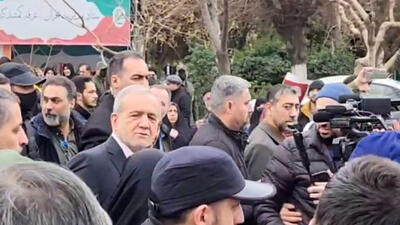  فیلم حضور پررنگ پزشکیان در مراسم ۲۲ بهمن