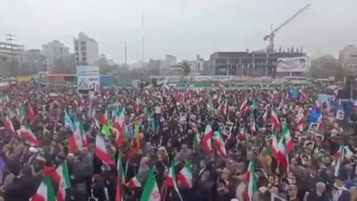  فیلم حضور پرجمعیت مشهدی ها در راهپیمایی ۲۲ بهمن ۱۴۰۴