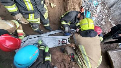  مرگ پیرمرد کارگر در حادثه ریزش آوار در بولوار طبرسی جنوبی مشهد + جزئیات (۲۲ بهمن ۱۴۰۴)