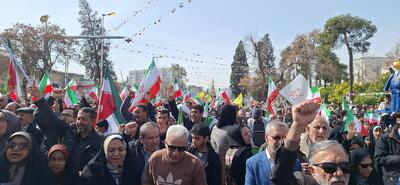  شیراز یکپارچه در صحنه / روایت حضور مردم در راهپیمایی ۲۲ بهمن