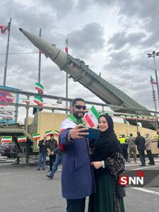  سلفی مردم با قدرت بازدارندگی ایران در حاشیه راهپیمایی ۲۲ بهمن+ تصاویر