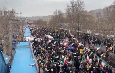  حضور پرشور مردم کرج در راهپیمایی ۲۲ بهمن