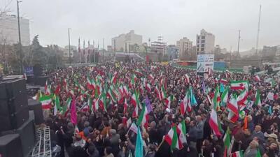  امروز، ایران راهپیمایی سالانه «22 بهمن» خود را به مناسبت سالگرد انقلاب اسلامی 1979 برگزار می‌کند