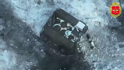  🪖 پهپادهای روسیه خودروهای زرهی آمریکایی HMMWV و پست‌های پهپادی اوکراین را منهدم کردند