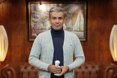  آریا عظیمی‌نژاد: لطفا به من جایزه ندهید!