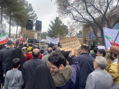  عکس: سلام من یه فوتوشاپم که اومدم تو خیابون!