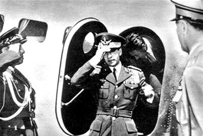  نزدیک بود رکورد شاه در فرار به ۳مرتبه برسد/درخواست سفیر مصدق در عراق: محمدرضا را تحویل دهید!