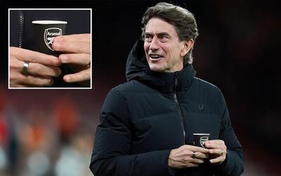  پایان مردی که از دشمن ستایش می‌کرد؛ نقش کلیدی آرسنال در اخراج توماس فرانک