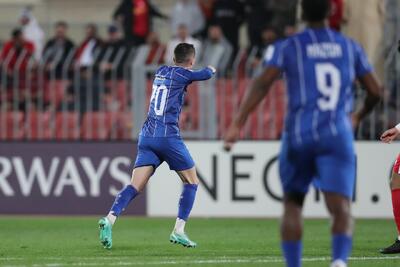  روحیه‌دادن یاسر آسانی به استقلالی‌ها؛ هنوز هیچ چیز تمام نشده است / عکس