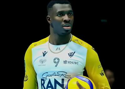  دعوای سه کشور بر سر یک ستاره: بیا برای ما بازی کن!