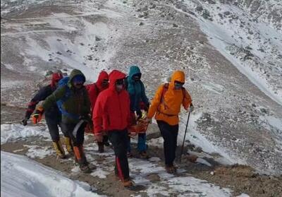  سقوط مرگبار در ارتفاعات دورود؛ یک کوهنورد جان باخت