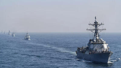  برخورد ۲ کشتی نیروی دریایی آمریکا ۲ مجروح برجای گذاشت