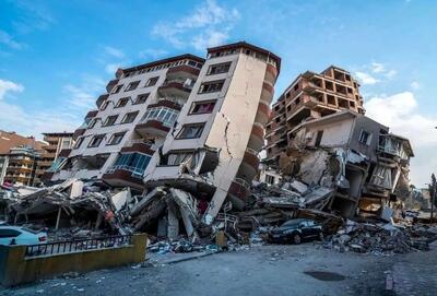  تصاویری از وقوع زلزله ۶.۱ ریشتری در این منطقه