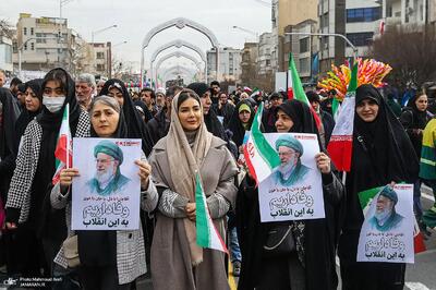  تذکر یک شهروند به دختر بدون حجاب هنگام مصاحبه