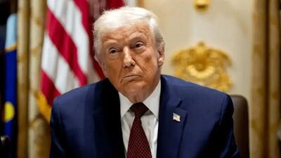  گریم سنگین ترامپ جلب توجه کرد