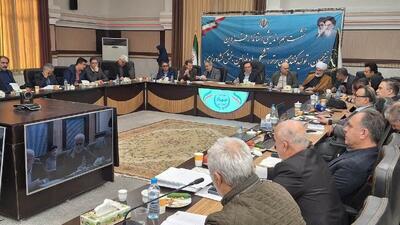  نخبگان، تولیدکنندگان و تشکلهای کشاورزی مطالبات خود را با استاندار قزوین درمیان گذاشتند 