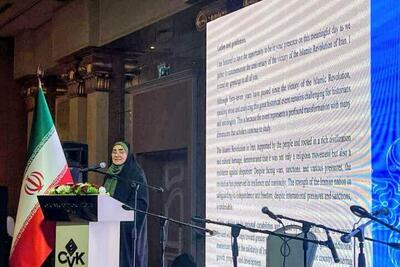  وزیر راه و شهرسازی: انقلاب اسلامی با پشتوانه مردم و تمدن غنی ایران رقم خورد