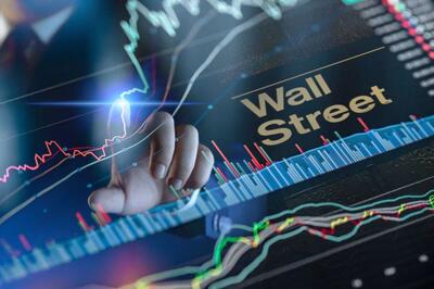  هجوم بی‌سابقه سرمایه‌گذاران خرد به سهام فناوری آمریکا؛ شرط‌بندی پرریسک روی بازگشت نرم‌افزارها