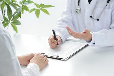  راهنمای جامع تشخیص زگیل تناسلی؛ از علائم ظاهری تا روش‌های پزشکی دقیق