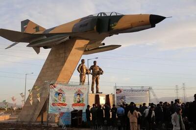  آئین رونمایی از یادمان «فرزانگان آسمان» در شهر قاین برگزار شد