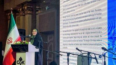  انقلاب اسلامی با پشتوانه مردم و تمدن غنی ایران رقم خورد