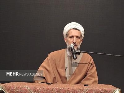  آیت‌الله مظفری: قرآن، بهترین نقشه راه سعادت و سبک زندگی انسان است