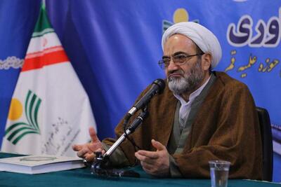  ذوعلم: حلقه‌های میانی نباید به حزب‌سازی و جناح‌گرایی تقلیل یابند