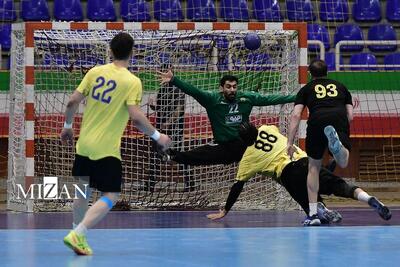  لیگ برتر هندبال| آغاز هفته سیزدهم با نبرد تیم‌های صدرنشین و قعرنشین/ استقلال در اندیشه تداوم صدرنشینی، مس به دنبال پایان خوش در اصفهان