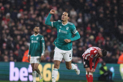  رکوردی دیگر برای فن دایک؛ گلزن‌ترین مدافع تاریخ لیورپول در لیگ برتر انگلیس - پارس فوتبال