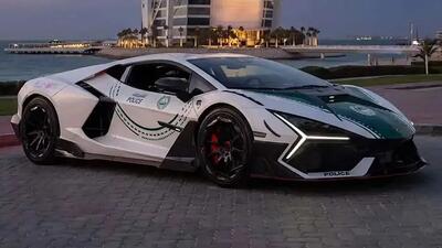  رونمایی از خودرو لاکچری و جدید پلیس در دبی - سلام نو