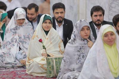  مراسم «جشن بزرگ ازدواج ۱۵۰۰ زوج دانشجوی خراسان رضوی» در حرم امام‌رضا(ع) برگزار شد