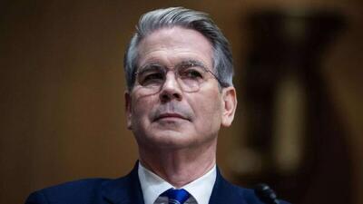  بسنت: آمریکا اعزام نیروهای نظامی بیشتری به ایران اعزام می کند