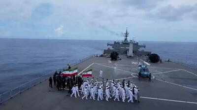  حرکات جالب نیروی دریایی ارتش بیخ گوش آبراهام لینکلن