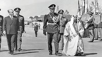  اگر پهلوی سرکار بود بقیۀ مناطق ایران را مانند بحرین عروس می‌کرد