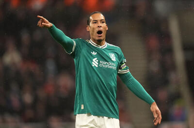  ویرجیل فن دایک، چهارمین گلزن ماهر در بین مدافعان میانی تاریخ لیگ برتر