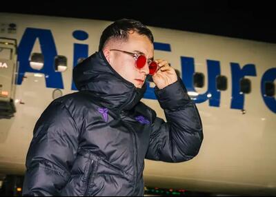  بازیکنان بارسا با عینک‌های جنجالی در مادرید (عکس)