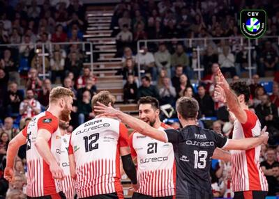  تحقیر صدرنشین لهستان در لیگ قهرمانان اروپا